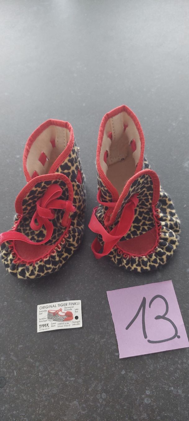 Scarpe per ragazzi: Tiegerfinkli  – Nuovo (secondo la descrizione) da Muri AG venduto da nindo1 5