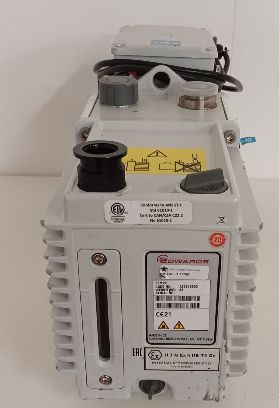 Accessori da laboratorio: Edwards 28 4P LS90LPR/T – Usato da Niederdorf venduto da LeptonAG_Labor 2