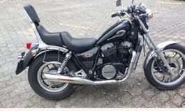 Honda RC 14 750