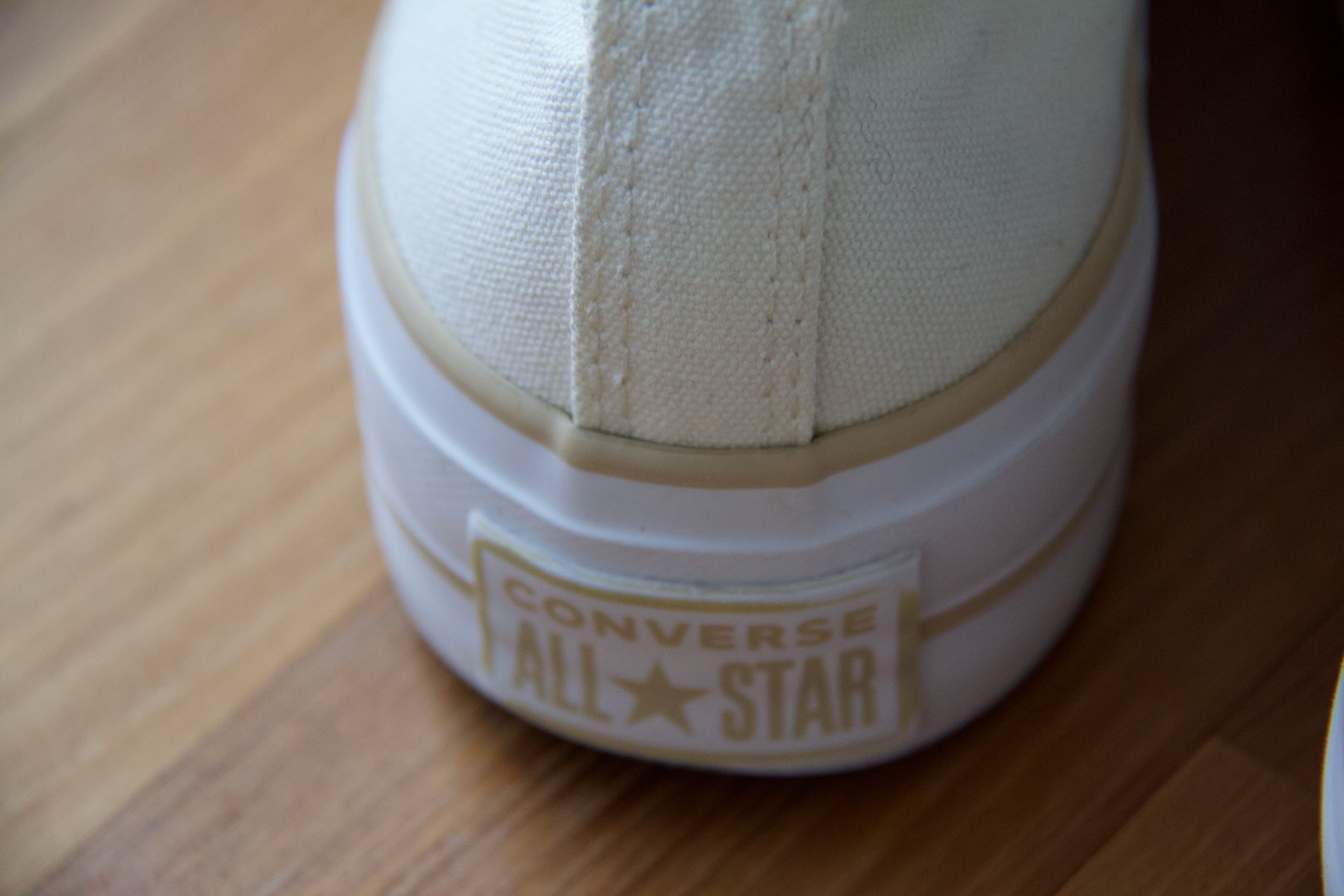 Converse Scarpe per ragazze: CONVERSE "ALL STAR" Sneaker, Gr. 36 – Nuovo (secondo la descrizione) da Uetikon am See venduto da Vil4523 4