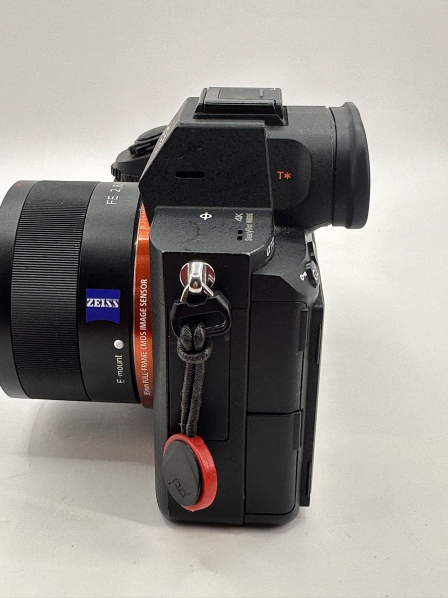 Sony Fotocamera: Sony Alpha 7 iii + 35mm Zeiss Objektiv + Griffe – Usato da Arbon venduto da Sed_9bj9 5