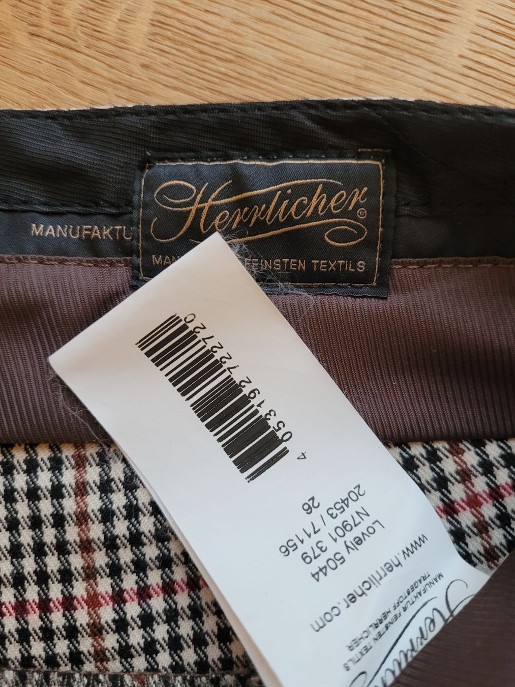 Pantalons: Hose – D'occasion à Au ZH par Nena87 2