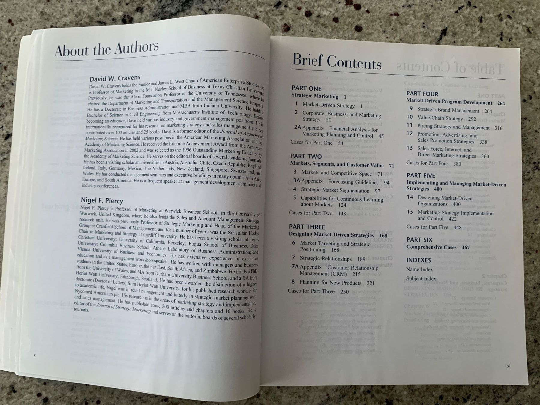 Livres: Book "Strategic Marketing", 8th edition – D'occasion à Genève par sunsustains 3