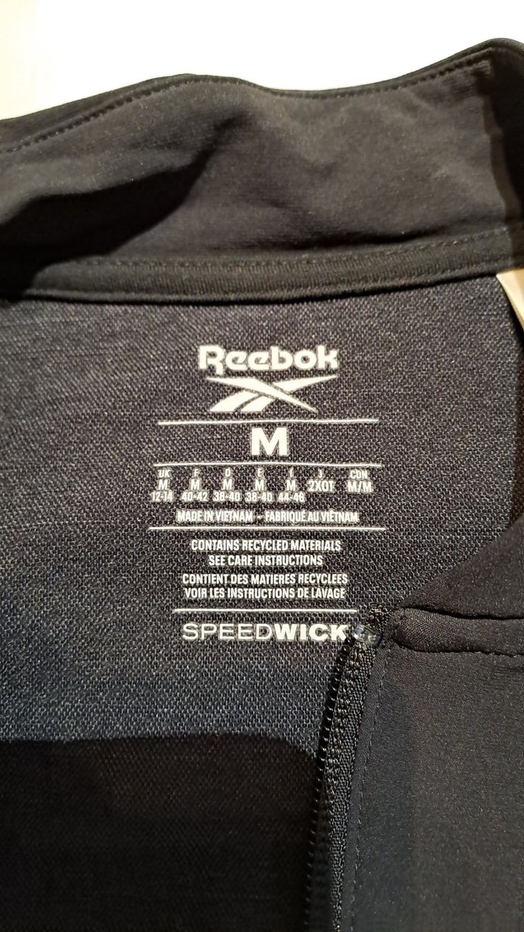 Reebok Jacken: Sportjacke – Neu (gemäss Beschreibung) aus Bellach von Rinchen 1