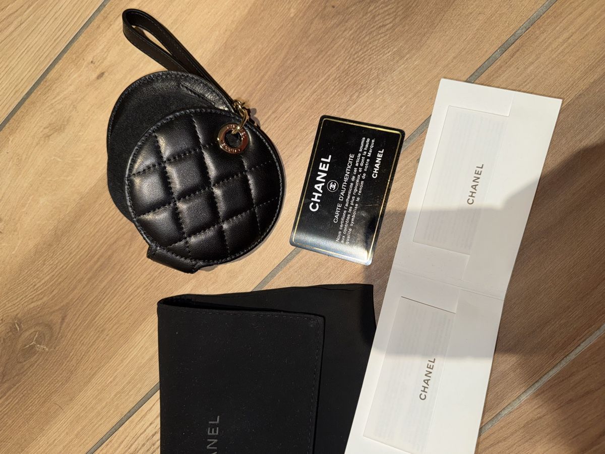 Chanel Borse: CHANEL Name Tag Key Ring Black – Nuovo (secondo la descrizione) da Zürich venduto da iva_c9dw 5