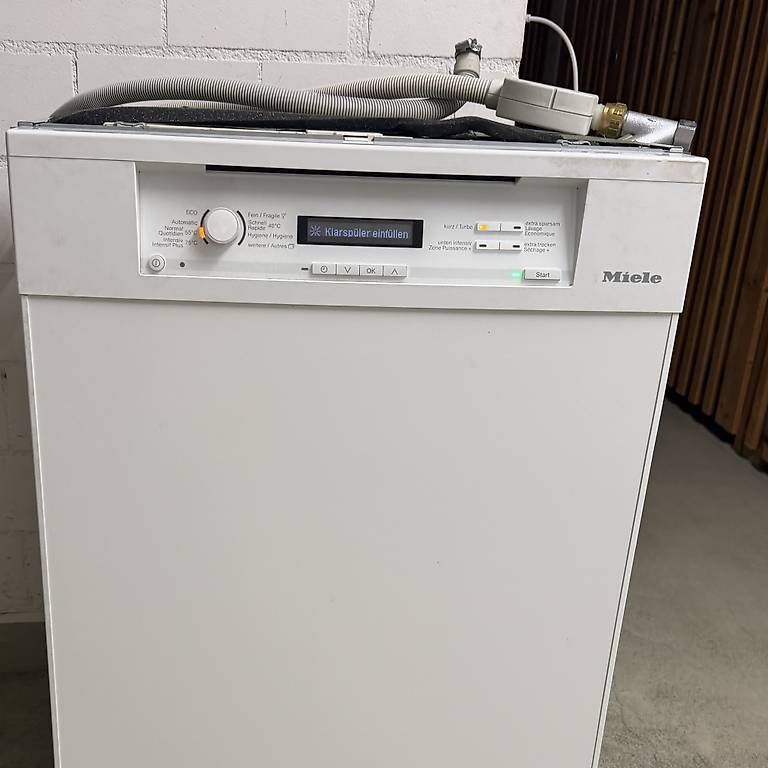 Miele Lavastoviglie: Geschirrspülmaschine Miele – Usato da Künten venduto da buli76