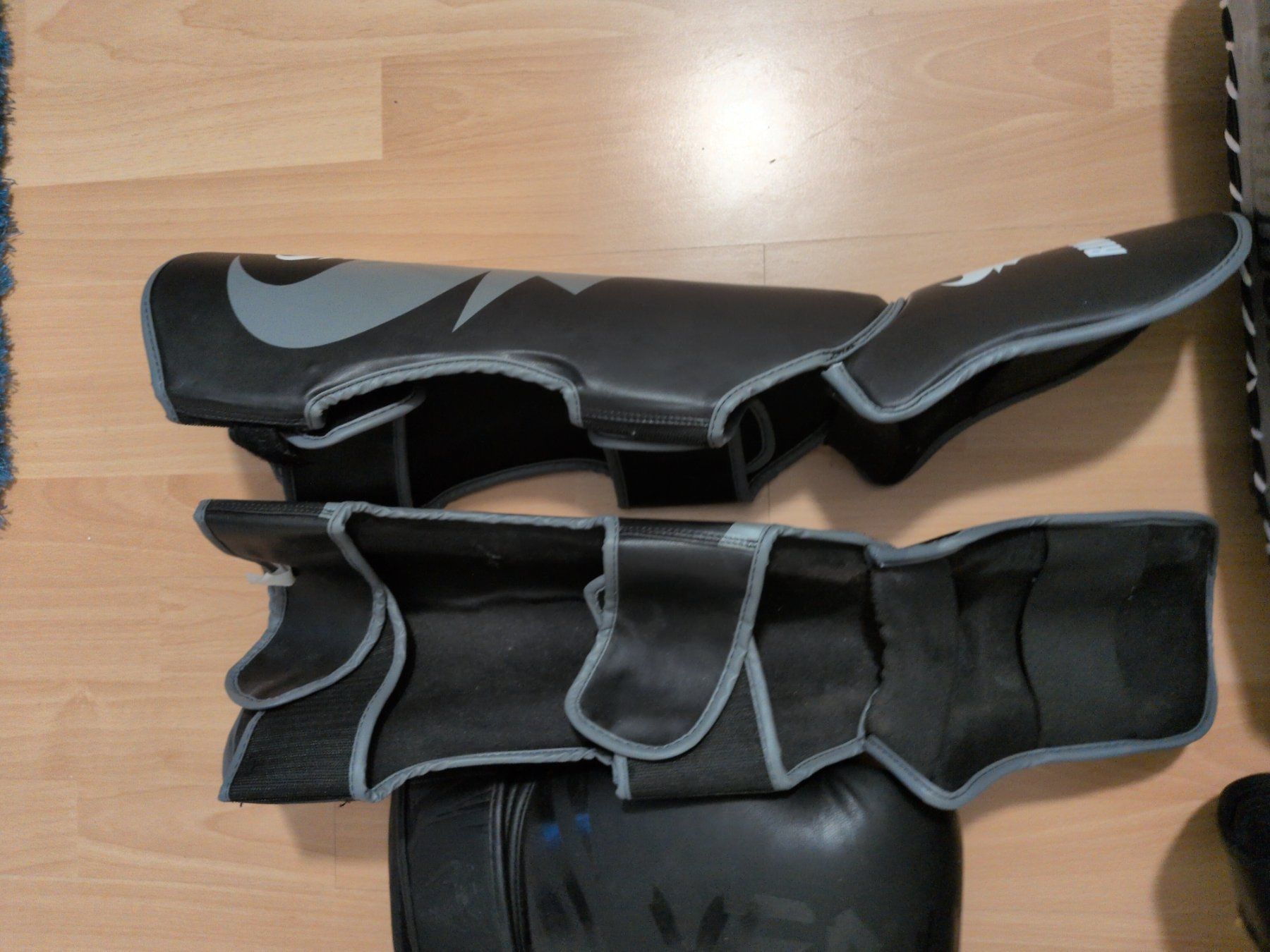 Venum Altri accessori da uomo: Kickbox Handschuhe/Beinschoner/Bratzen – Nuovo (secondo la descrizione) da Therwil venduto da Iceact 1