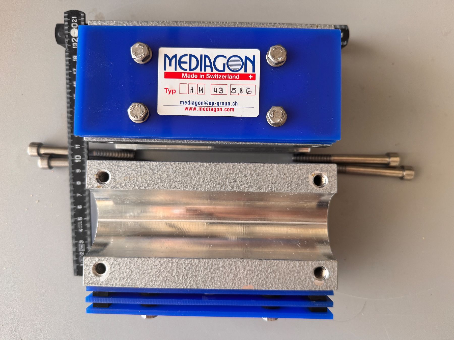 Mediagon Installations sanitaires: Mediagon Kalkschutzgerät – D'occasion à Humlikon par GX30 2