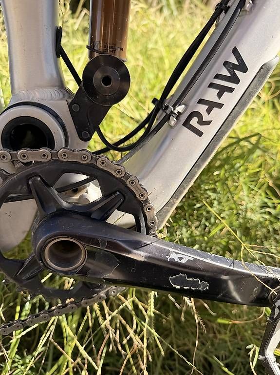 Vélos: Raaw Jibb V2 Medium – D'occasion à Bremgarten b. Bern par she_hb9j 4