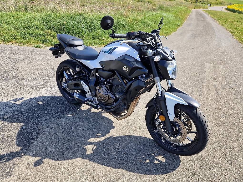Strada: Yamaha MT-07, Baujahr 2017, mit ABS – Usato da Matzingen venduto da luk_6gq6 1