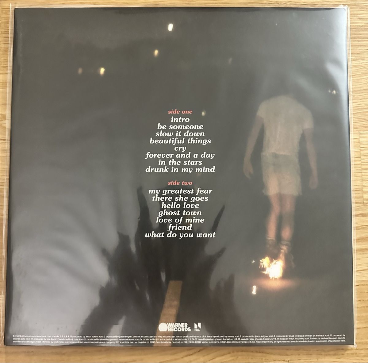 Dischi in vinile: Benson Boone - Fireworks & Rollerblades - Clear Vinyl – Nuovo (secondo la descrizione) da Neuchâtel venduto da kevinsetiawaan 1