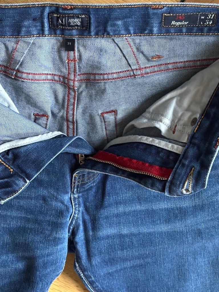 Armani Jeans: Armani Jeans regular - W31 / L34 – Usato da Grosshöchstetten venduto da all_v9d5 4