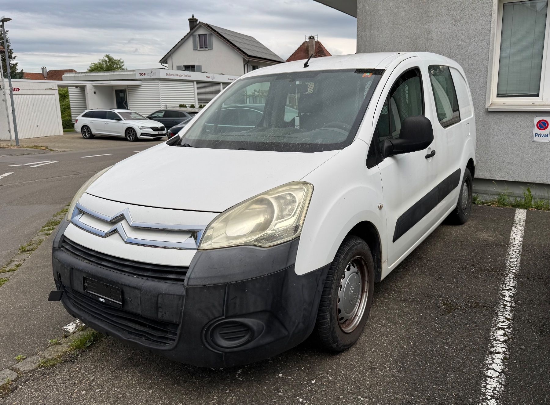 Citroën Véhicules utilitaires: Citroen Berlingo – Défectueux à Tägerwilen par mar_77g7