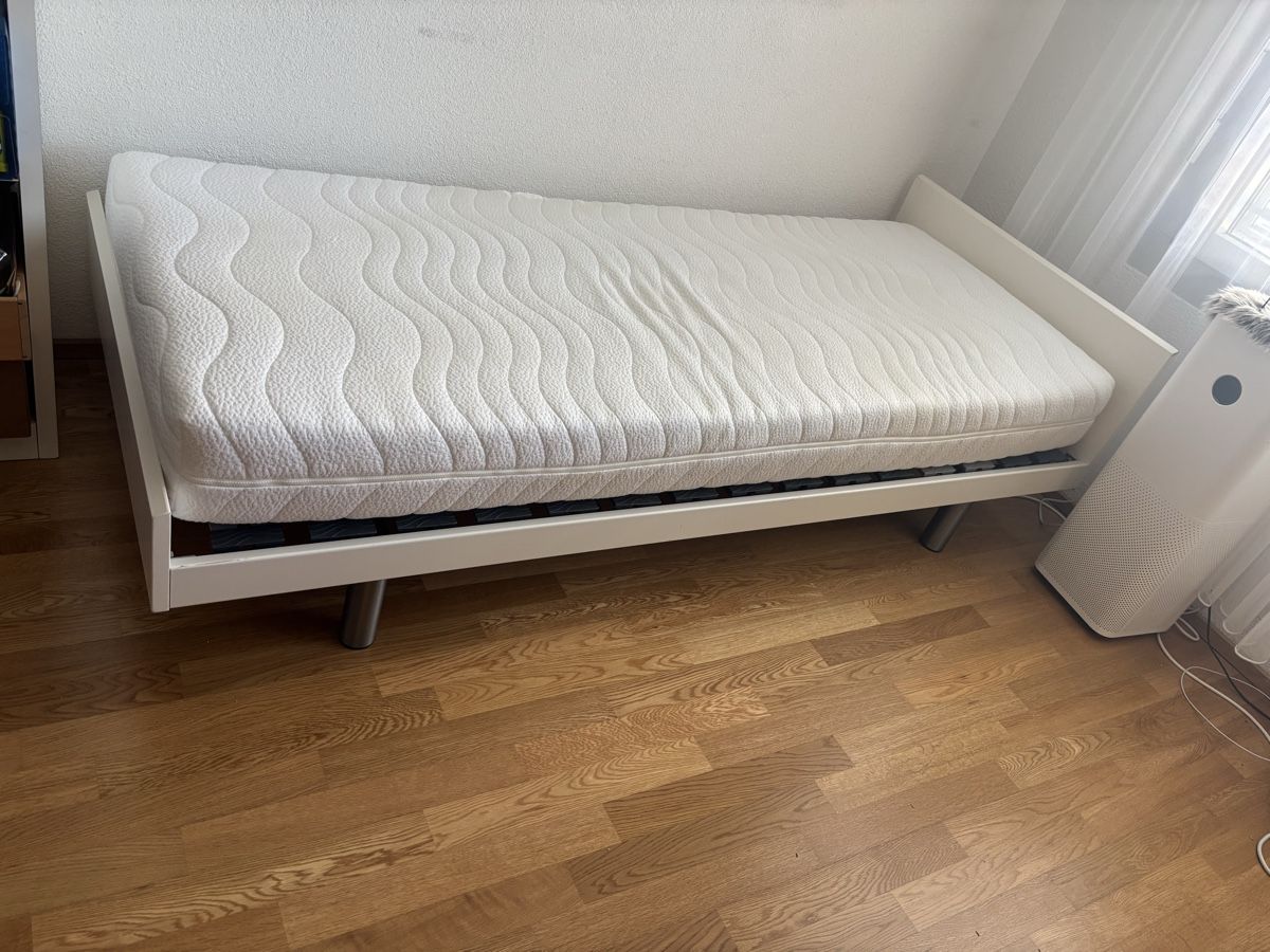 Bico Letti:  BICO Bett komplett 90x200 – Usato da Zug venduto da Deks 1