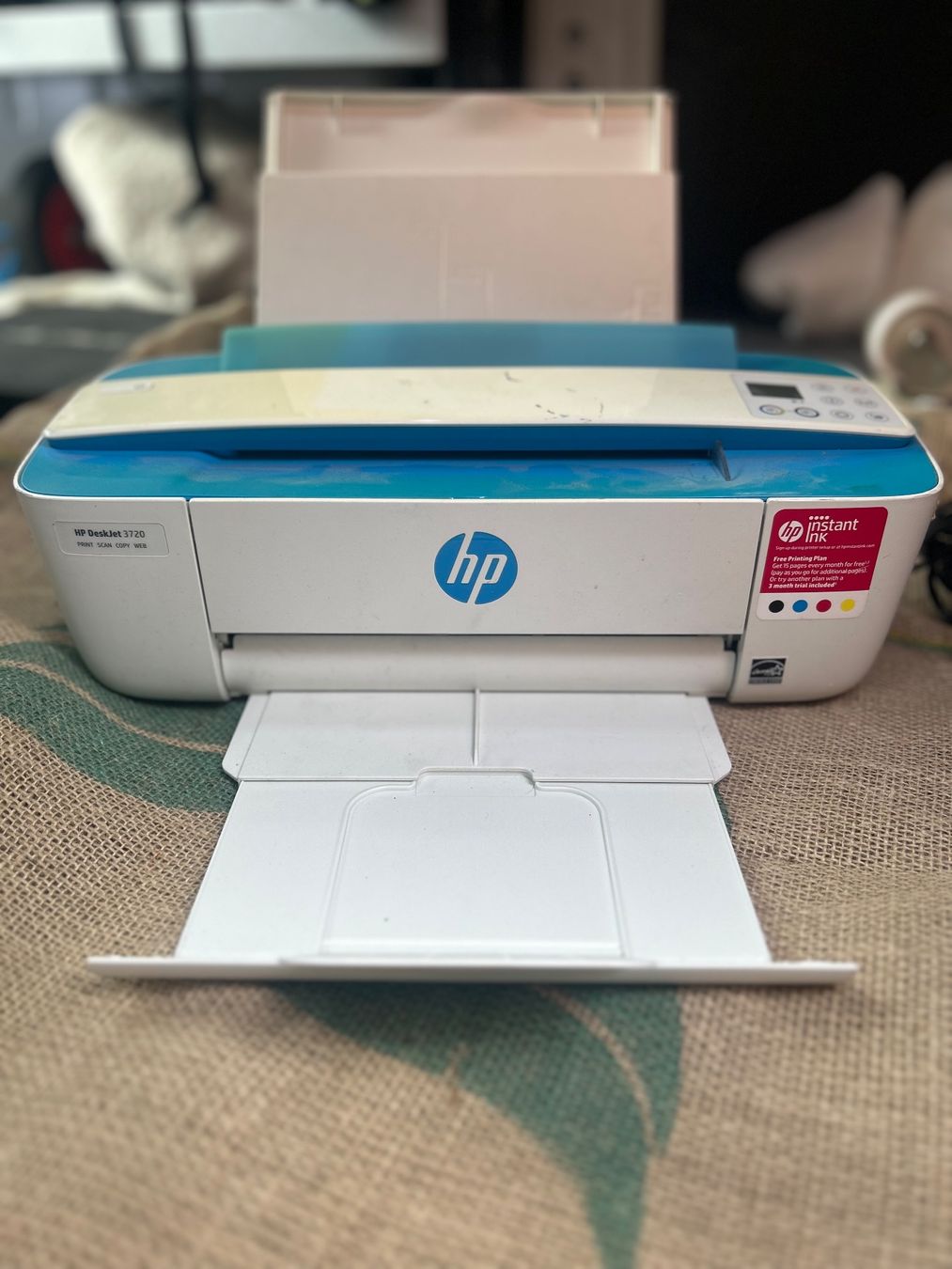 Hewlett Packard Stampanti: HP Farbdrucker (Deskjet 3720) – Usato da Kemptthal venduto da Barrel_19 1