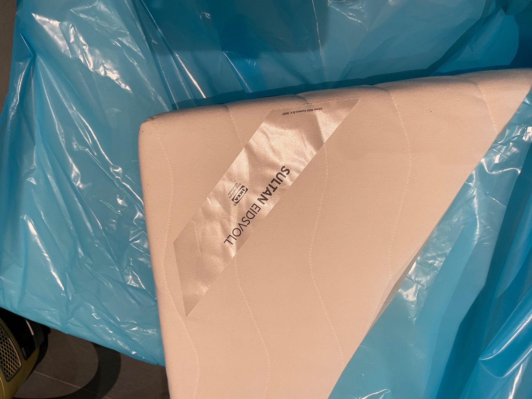 Ikea Sofas: IKEA Hemnes in weiss – Gebraucht aus Schindellegi von SandraCH67 4