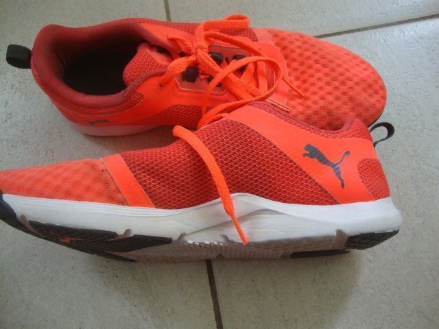 Puma Scarpe per ragazzi: PUMA EverFit  SPORT SCHUHE GR.40,5 – Usato da Rotkreuz venduto da Samballi 1