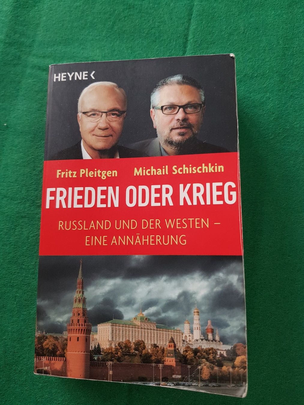 Libri: Frieden oder Krieg I Fritz Pleitgen, Michail Schischkin Buch – Usato da Gutenswil venduto da rolfsimmen31