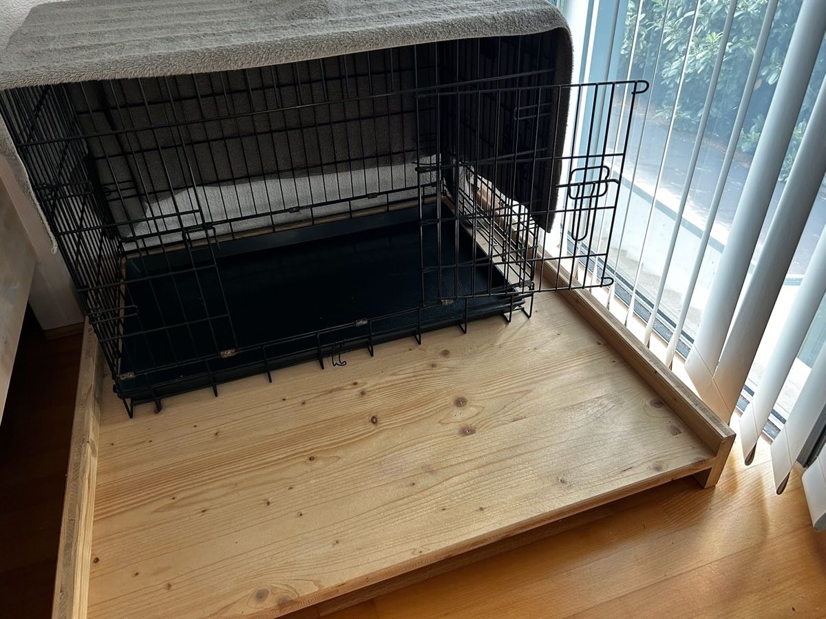 Käfige, Transport & Sicherheit: Hundekäfig  / Schlafbox – Gebraucht aus Waltenschwil von Hendi 1