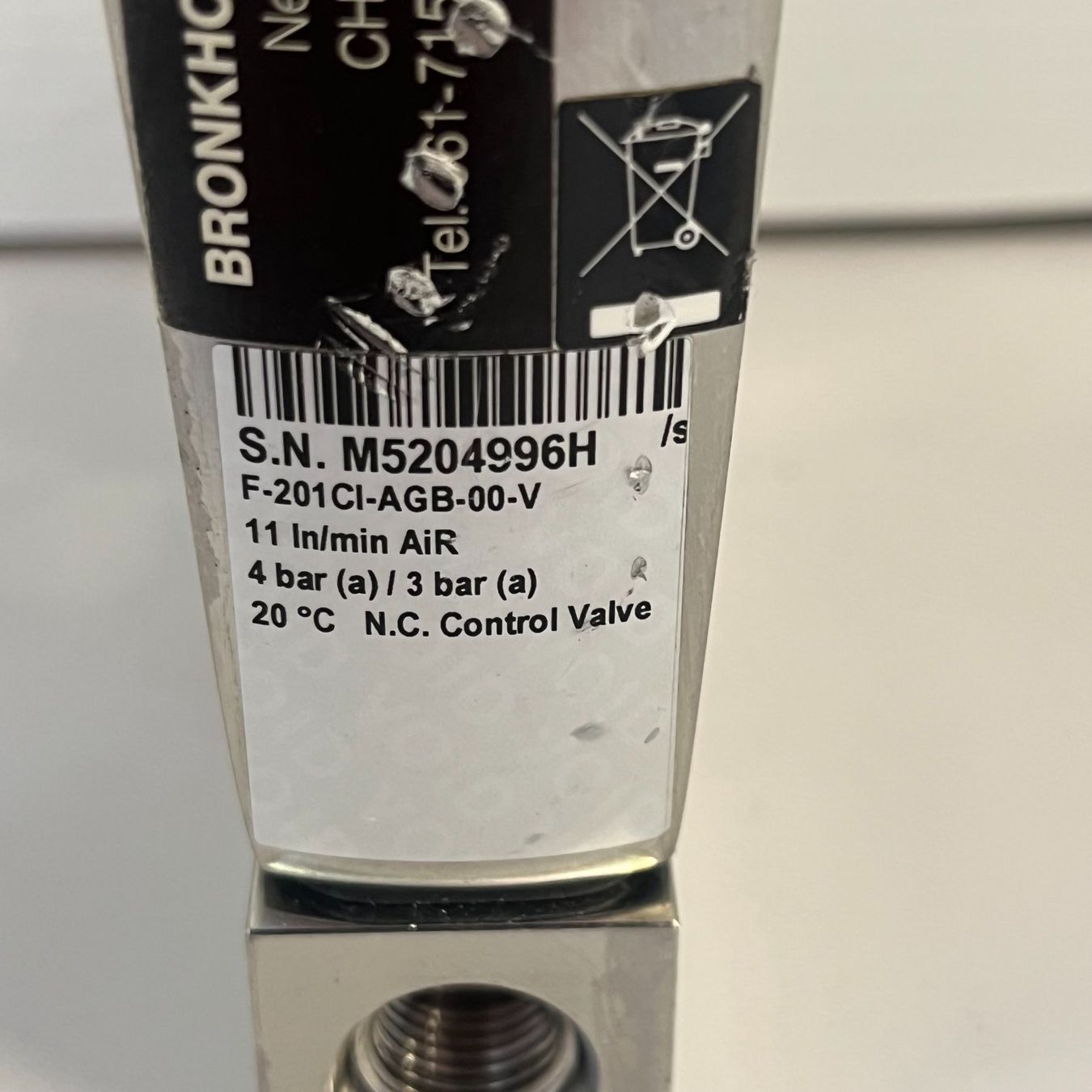 Accessori da laboratorio: Bronkhorst Mass Flow Controller F201 CI-AGB-00-V – Usato da Niederdorf venduto da LeptonAG_Labor 1