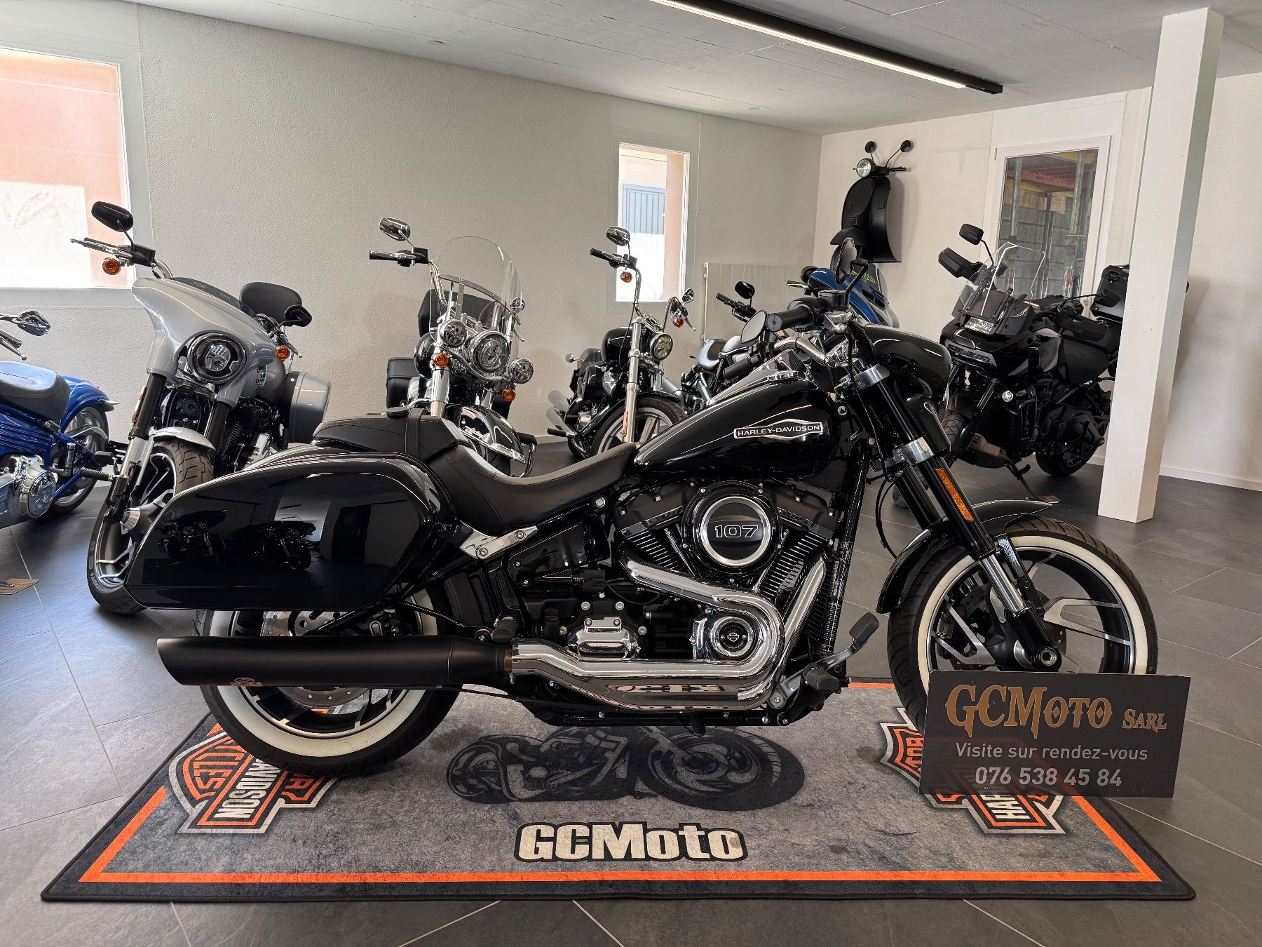 Harley-Davidson Cruisers: Harley Davidson Softail 107 Sport Glide LEASING POSSIBLE – D'occasion à Echallens par HD90 4