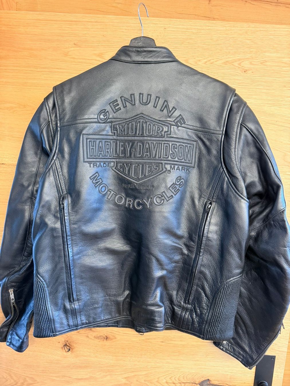 Harley-Davidson Giacche: Harley Davidson 3-teilige Lederjacke Grösse L – Nuovo (secondo la descrizione) da Büron venduto da 009001
