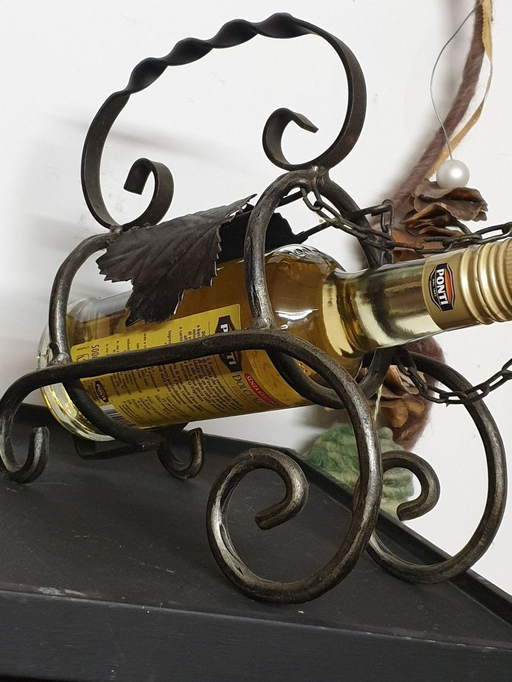 Portabottiglie: Schmiedeisener Wein Flaschenhalter – Usato da Amriswil venduto da used2use