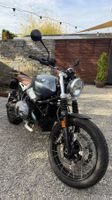 BMW Motorrad R NINE T Scrambler hellgrau metal. 2020