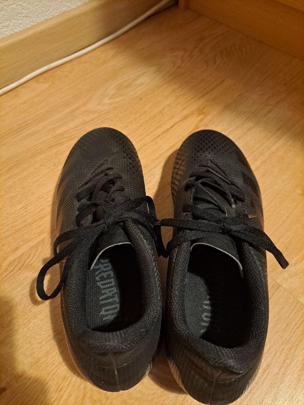 Adidas Scarpe da uomo: Adidas performance Gr. 42 + Parastinchi Adidas performance M – Usato da Malvaglia venduto da mic_zl2t 2