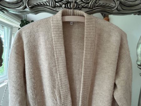 Cardigan von Opus, Gr.38, getragen