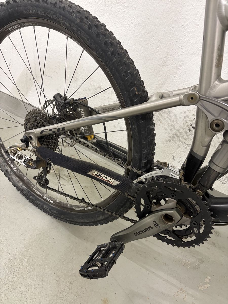 Specialized Vélos: Mountain Bike Specialized Stumpjumper FSR Comp – D'occasion à Luzern par _VA_ 4