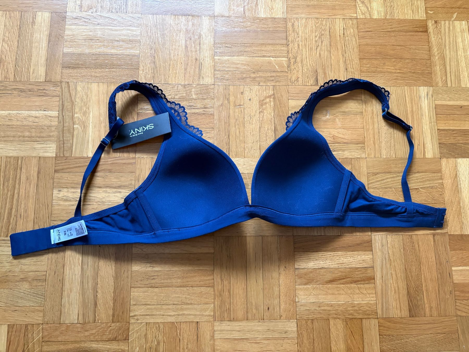 Altra biancheria intima: SKINY BH 70C – Nuovo e nell'imballaggio originale da Genève venduto da sunandwind 2