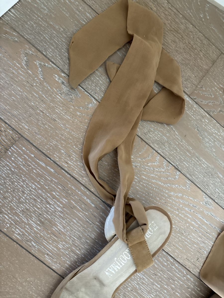 Scarpe da donna: Sandalen Floris van Bommel braun mit Bindeband beige – Usato da Zürich venduto da muz_5h6k 1