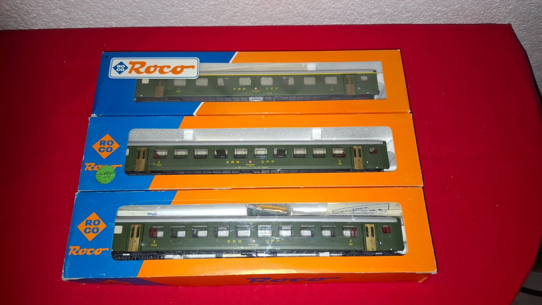 Roco Modellini di ferrovie: Roco :  3 Personenwagen der SBB , DC – Usato da Märwil venduto da Siebenzipfel 1