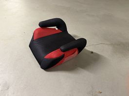 Kinder-Sitzerhöhung / Autositz Gruppe II/III  1536 kg