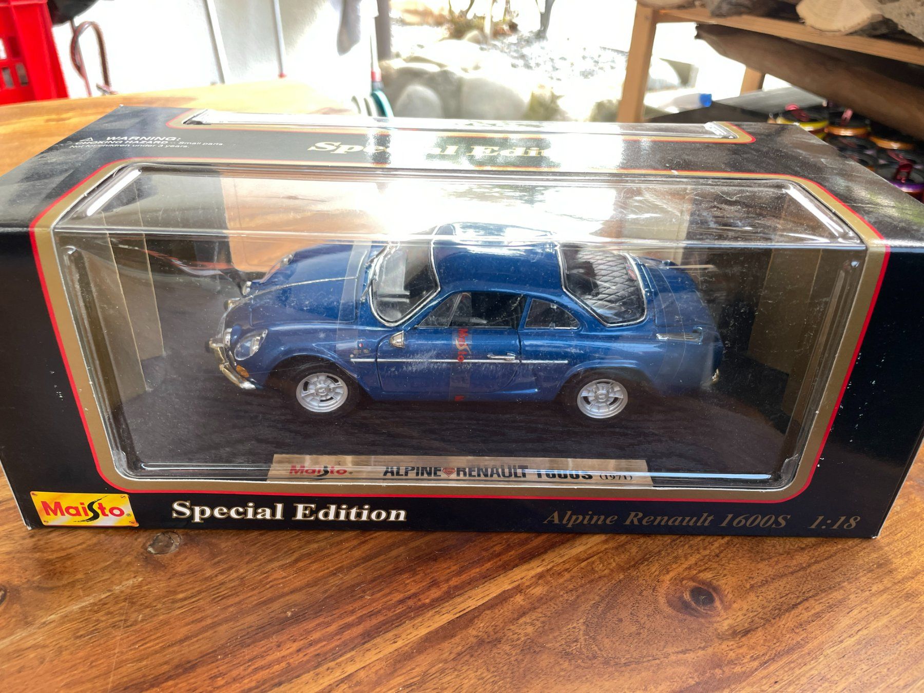Alpine Modellini d'auto: Renault Alpine 1600     1:18 Maisto – Nuovo e nell'imballaggio originale da Wohlen AG venduto da Erelpowerline