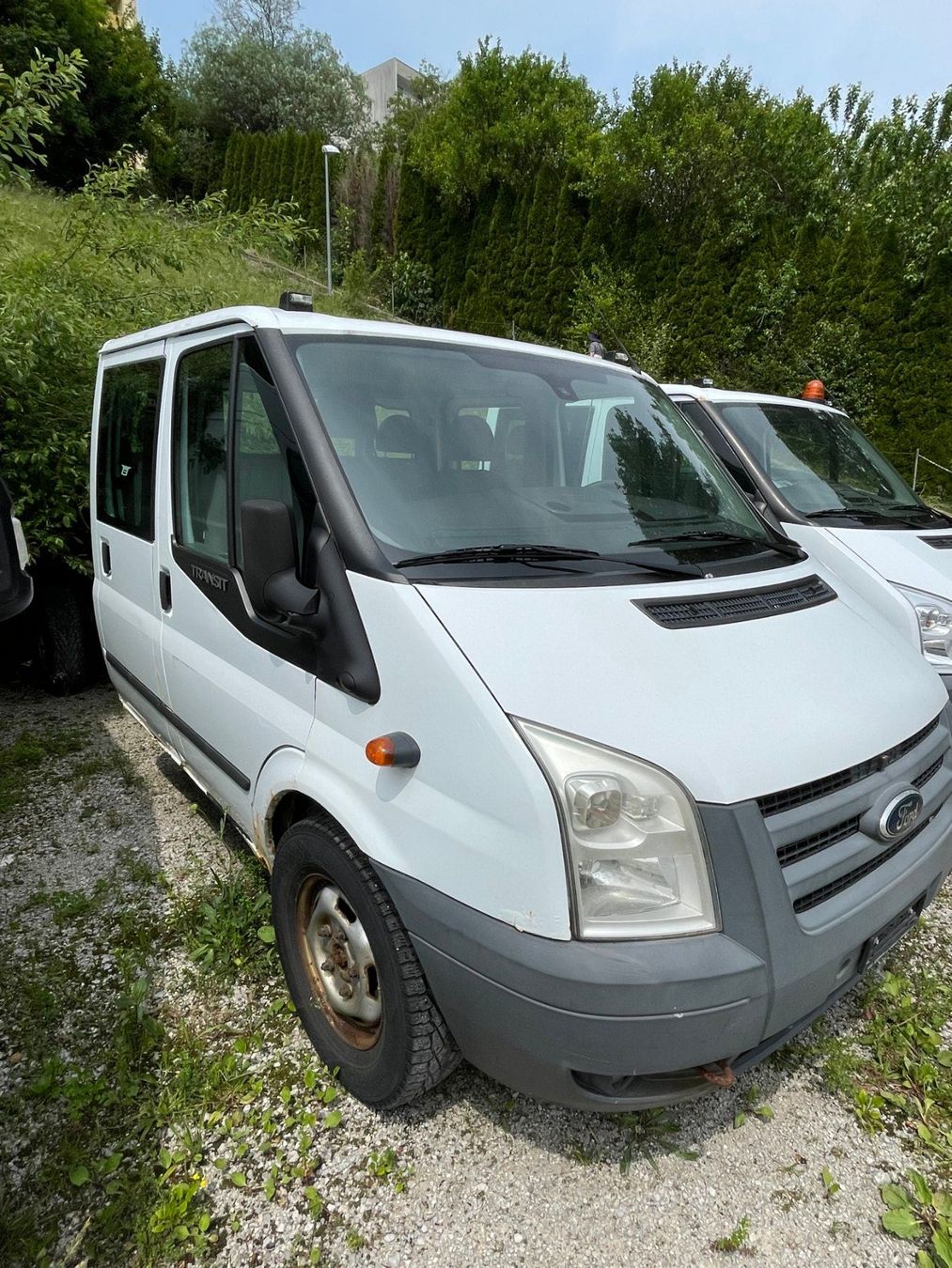 Ford Veicoli commerciali: 2 x Transit 350L 4x4 Châssis double cabine – Usato da Couvet venduto da Geiser-Automobiles 1