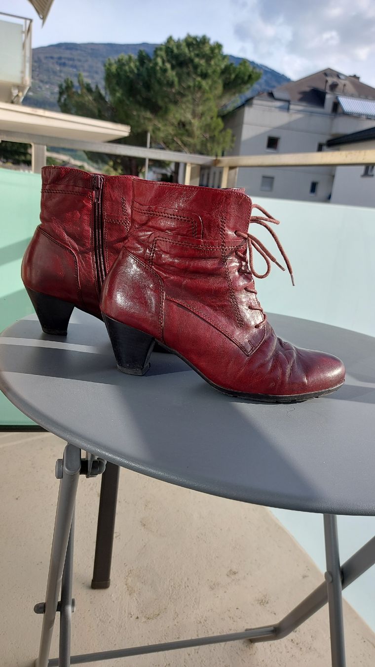 Gabor Scarpe da donna: Bottines rouges en cuir véritable – Usato da Sion venduto da aud_7pxl 2