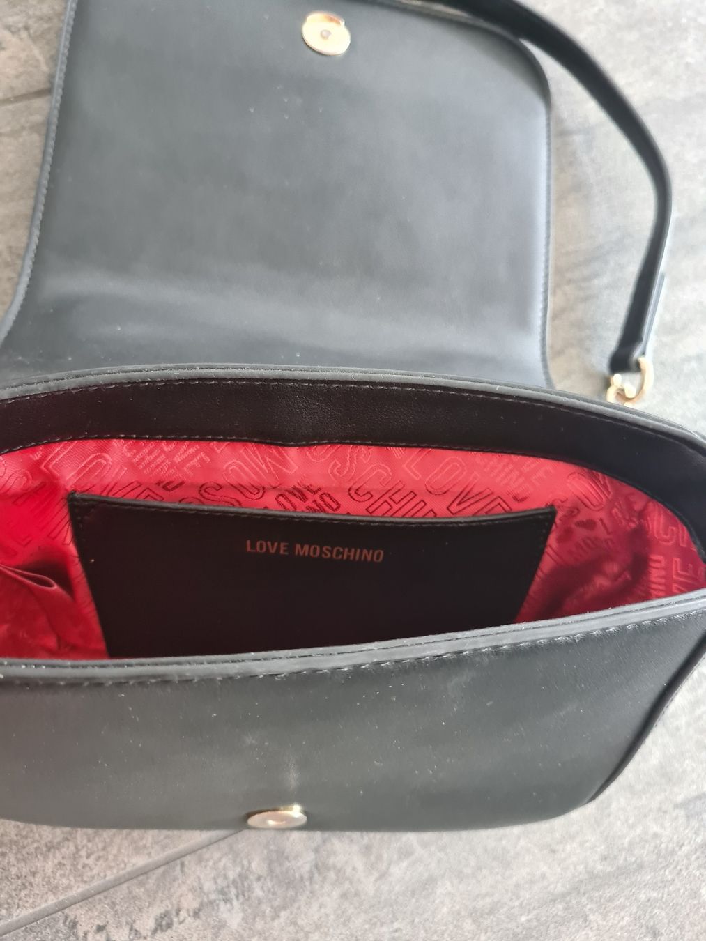 Moschino Taschen für Damen: Love Moschino Umhängetasche – Gebraucht aus Friltschen von Thurgau11 3