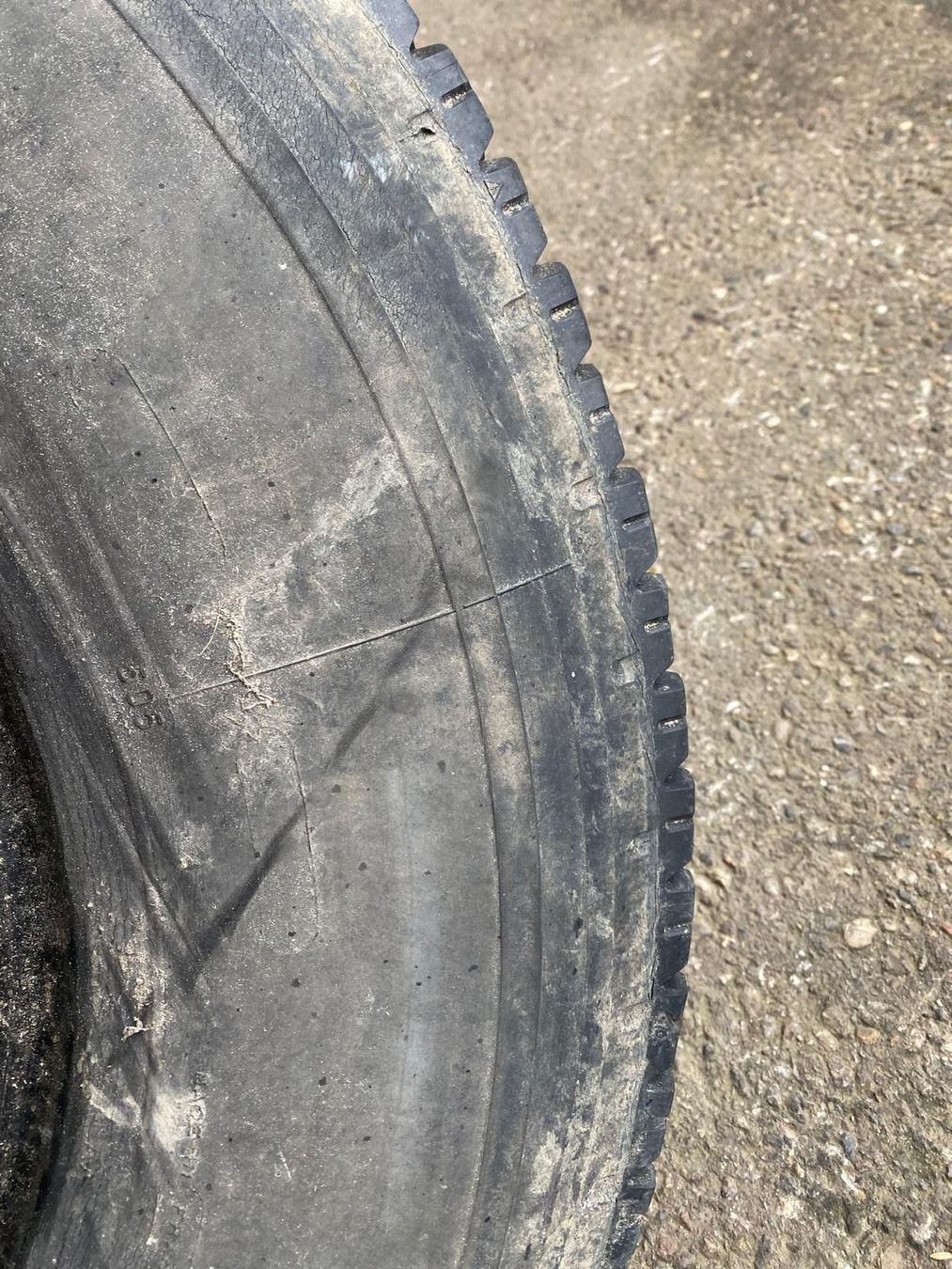 Pneumatici & Ruote complete: LKW Reifen 8.25 R16 – Usato da Dietschwil venduto da AMMichi70 2
