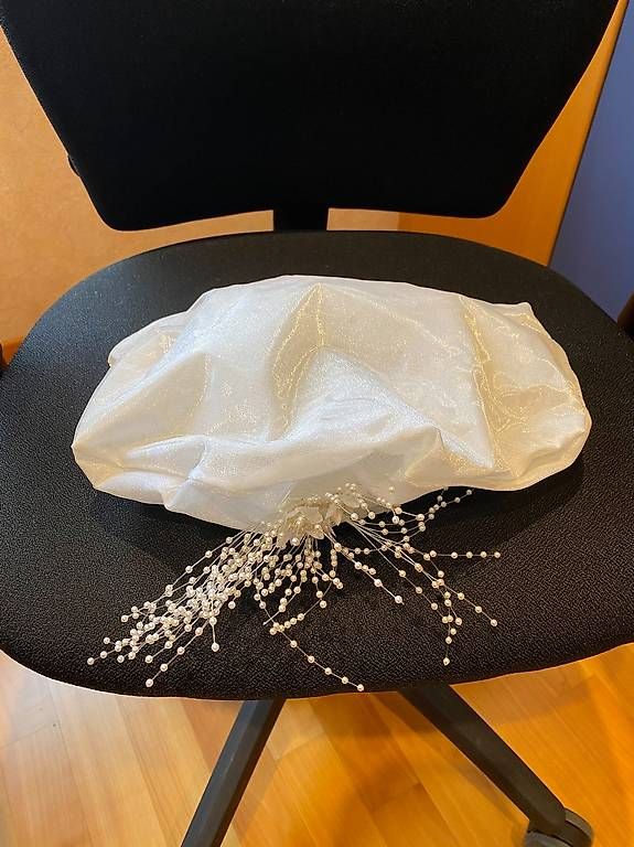 Vestiti: Hochzeitskleid – Usato da Basel venduto da Quasimodo16 3