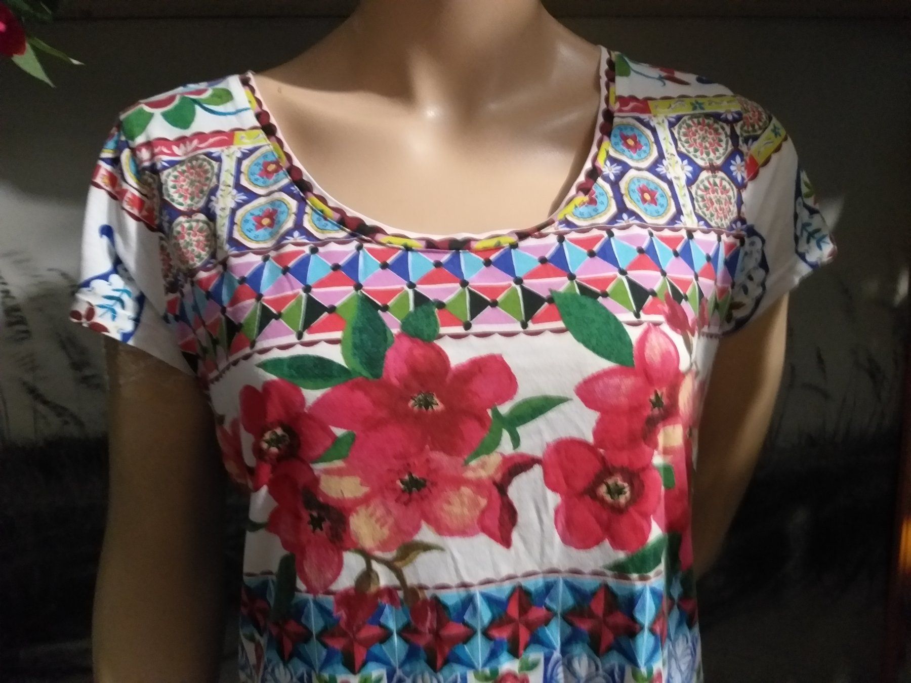Desigual Pulls & Sweat-shirts: Pull DESIGUAL    Taille / Grosse M..... – D'occasion à Cossonay-ville par Super-Price-Quality 1