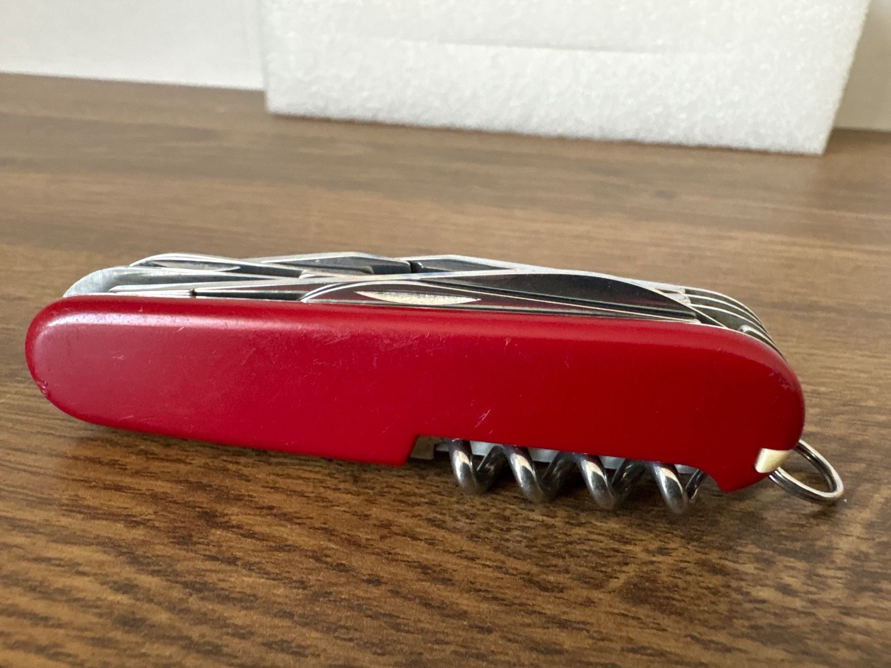 Victorinox Coltelli tascabile: VICTORINOX - Huntsman - Sackmesser – Usato da Andwil SG venduto da Rainboli 9
