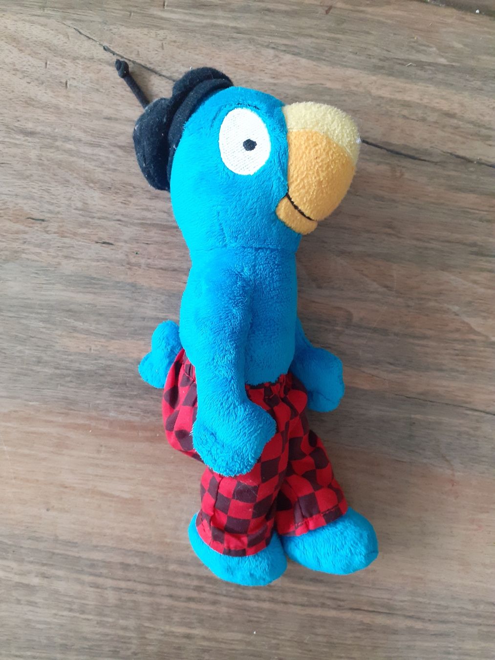 Spielzeuge: Globi Plüsch Figur – Gebraucht aus Chur von Knuffer