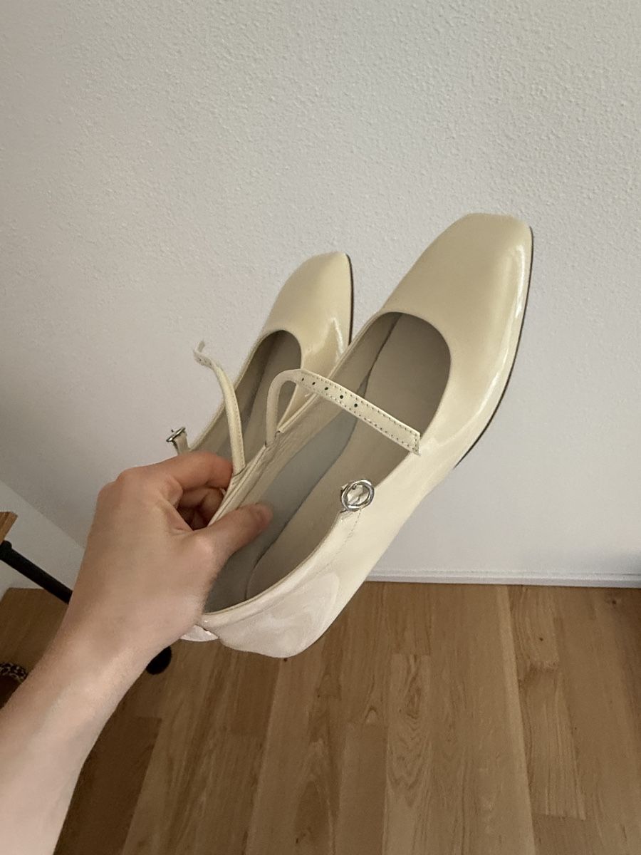 Scarpe da donna: Aeyde Mary Janes, size 38, – Usato da Adliswil venduto da dai_yr5z