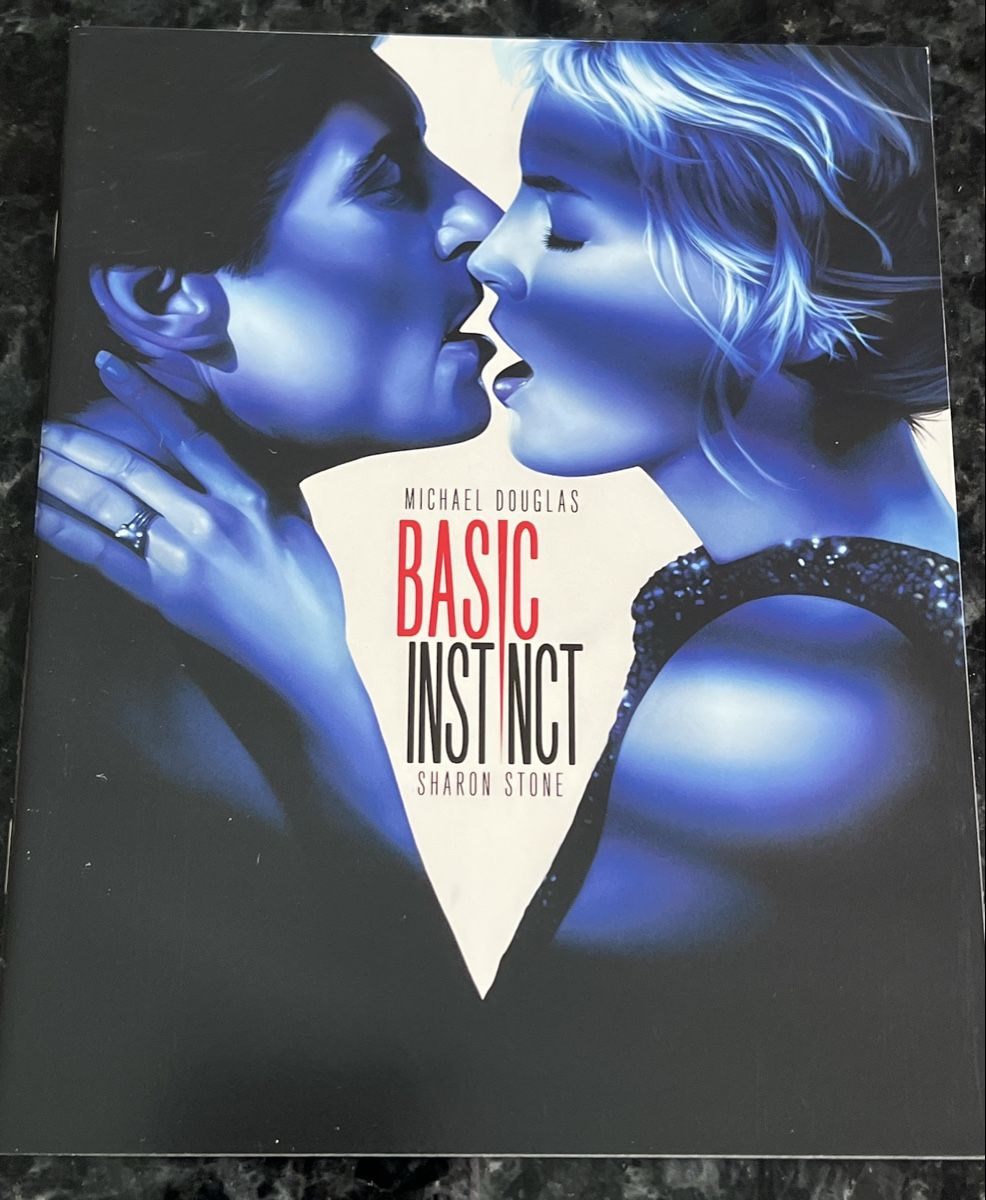 Tutti i DVDs: Basic Instinct 4K Ultra HD + 2 Blu-rays Steelbook neuwertig – Nuovo (secondo la descrizione) da Buckten venduto da Dominoluna 5