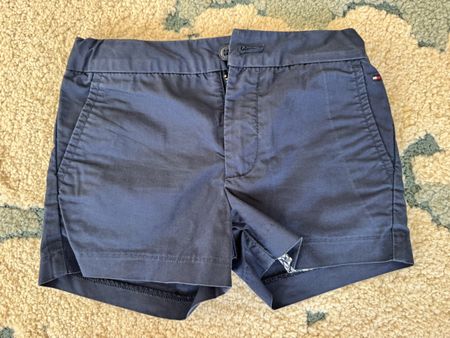 Shorts Tommy Hilfiger navy blue size 98 used
