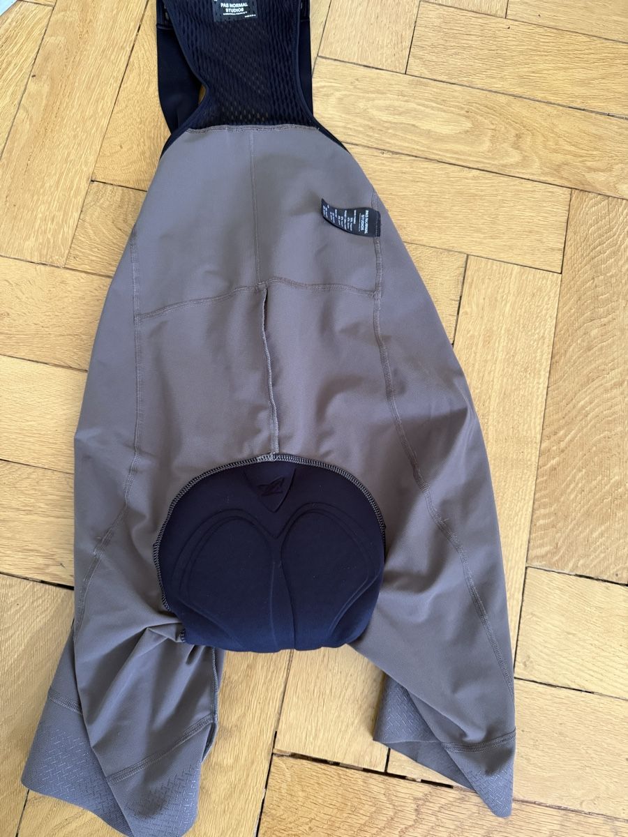 Altro in  Abbigliamento & Accessori: Pas Normal Studios Cargo Bib (Gravel) – Usato da Zürich venduto da cecamobe01 7