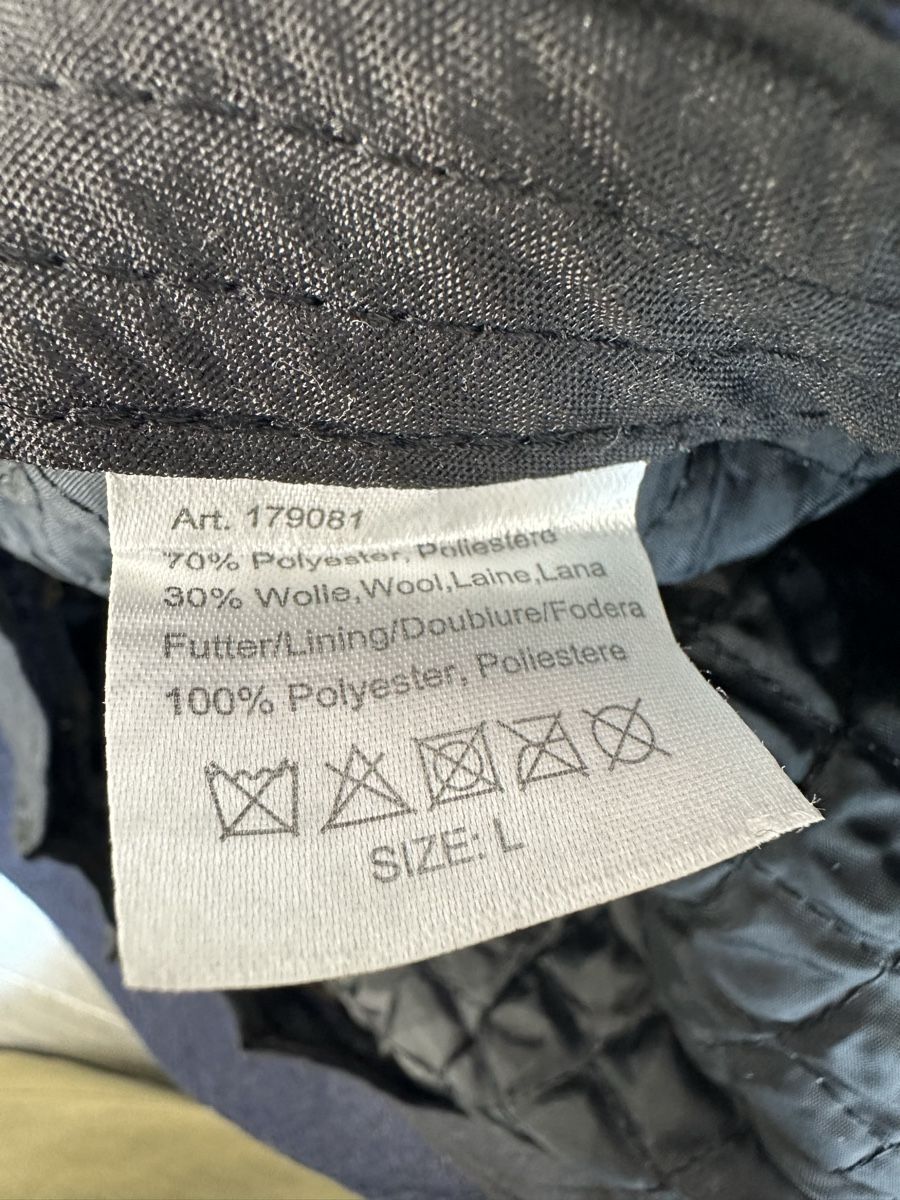 Altro in  Abbigliamento & Accessori: Strapazierfäehige Kappe Grösse L, dunkelblau, – Usato da Schwende venduto da weesli 4