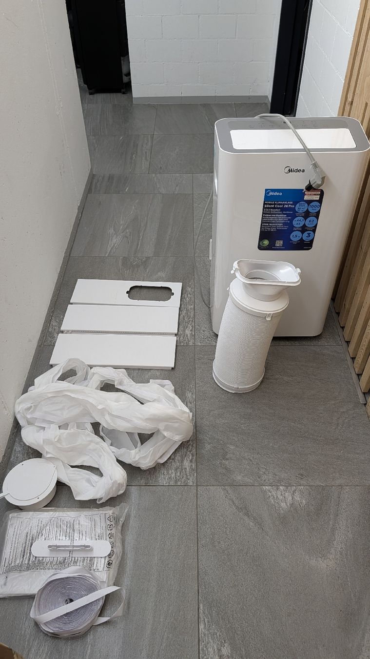 Midea Condizionatori: Midea Silent Cool 26 Monoblock – Usato da Sursee venduto da snowby117